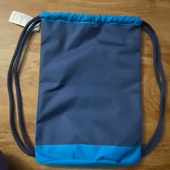 NWT Play in the Park Disneyland Resort drawstring backpack Disney 18x13 inches‎ - Picture 4 of 8